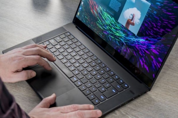 10 Laptop Desain Grafis Terbaik 2024: Harga Terjangkau, Performa Luar Biasa!