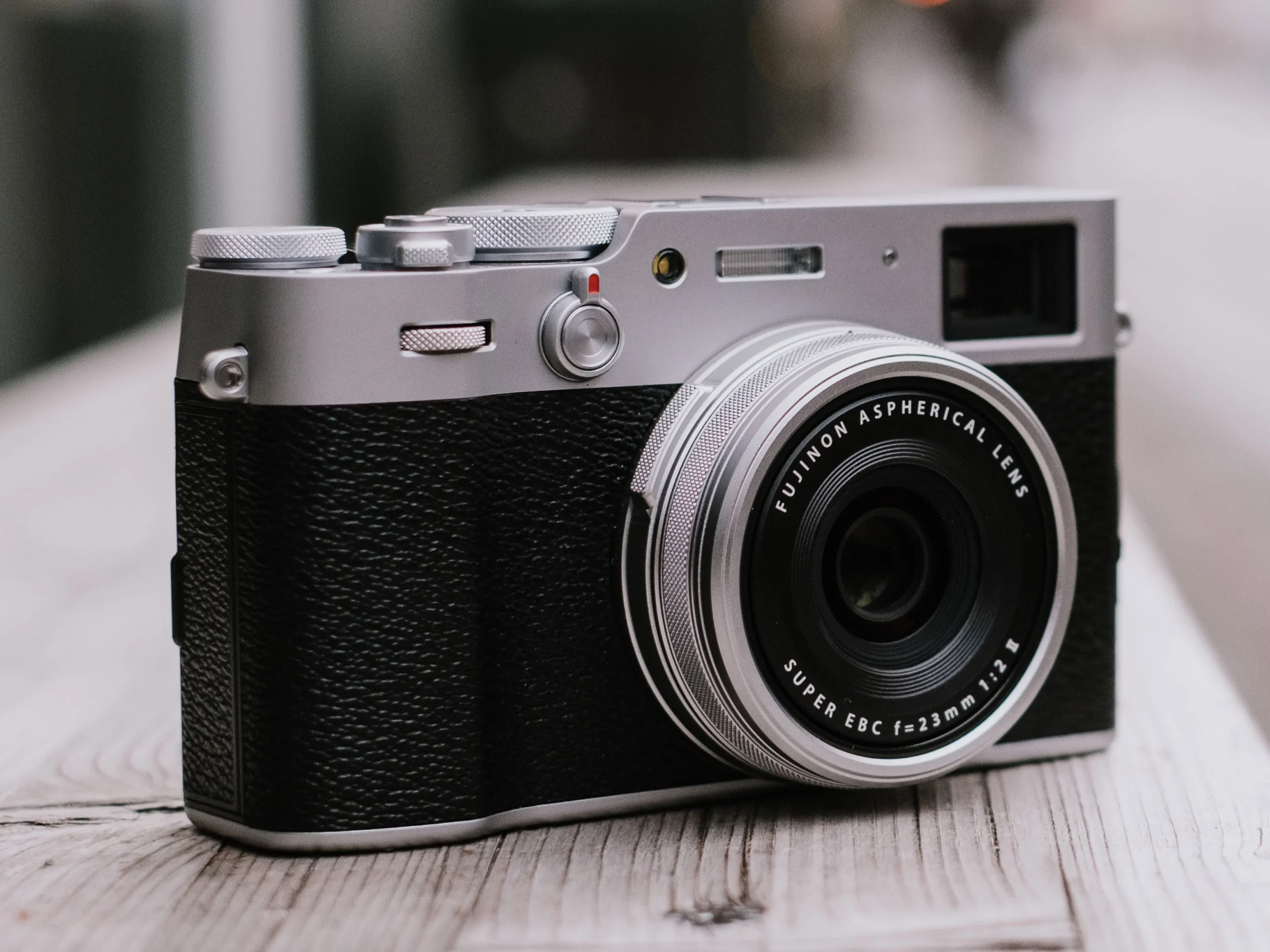 10 Kamera Fujifilm Termurah di 2024: Harga Mulai 700 Ribuan Aja!