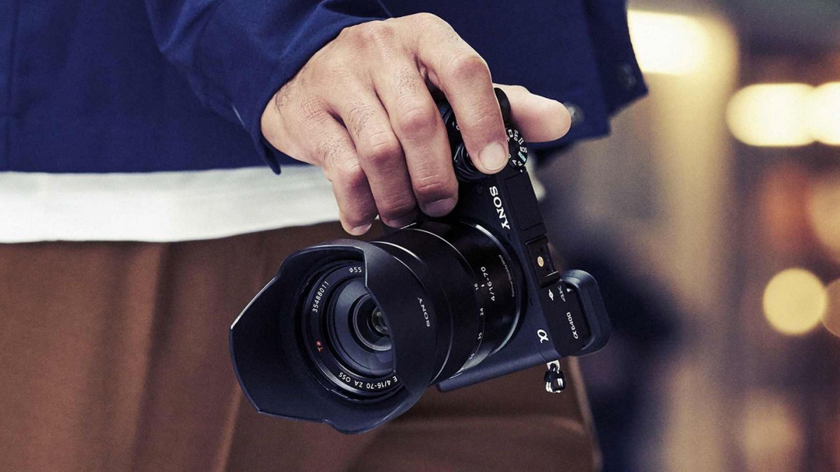 13 Kamera Mirrorless Terbaik 2024, Wajib Masuk Wishlist Nih!