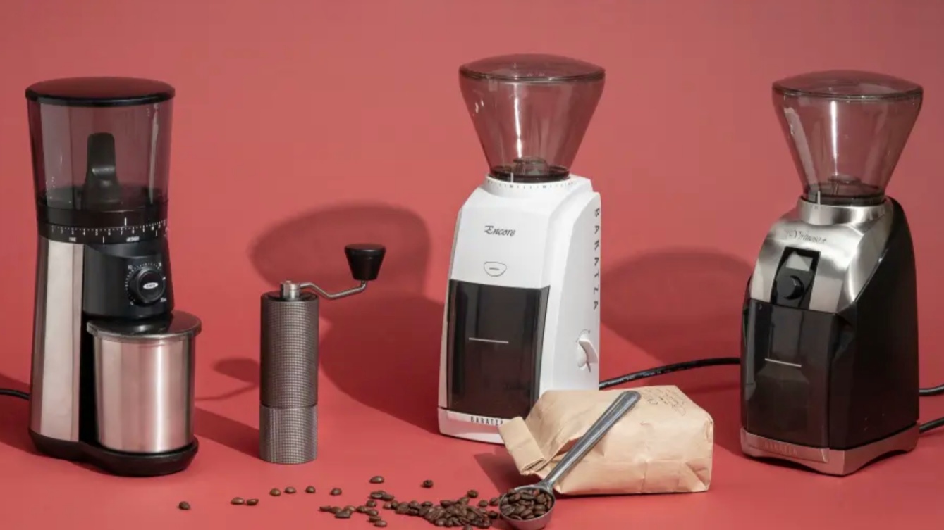 12 Grinder Kopi Terbaik Manual & Elektrik 2024: Pecinta Kopi Wajib Punya!