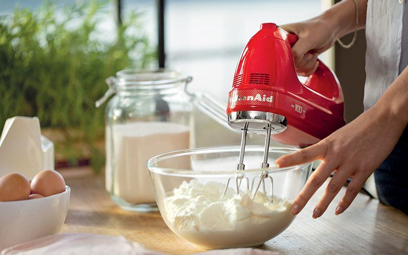 15 Merk Hand Mixer Terbaik 2024: Bikin Adonan Cepat, Hasil Anti Gagal!