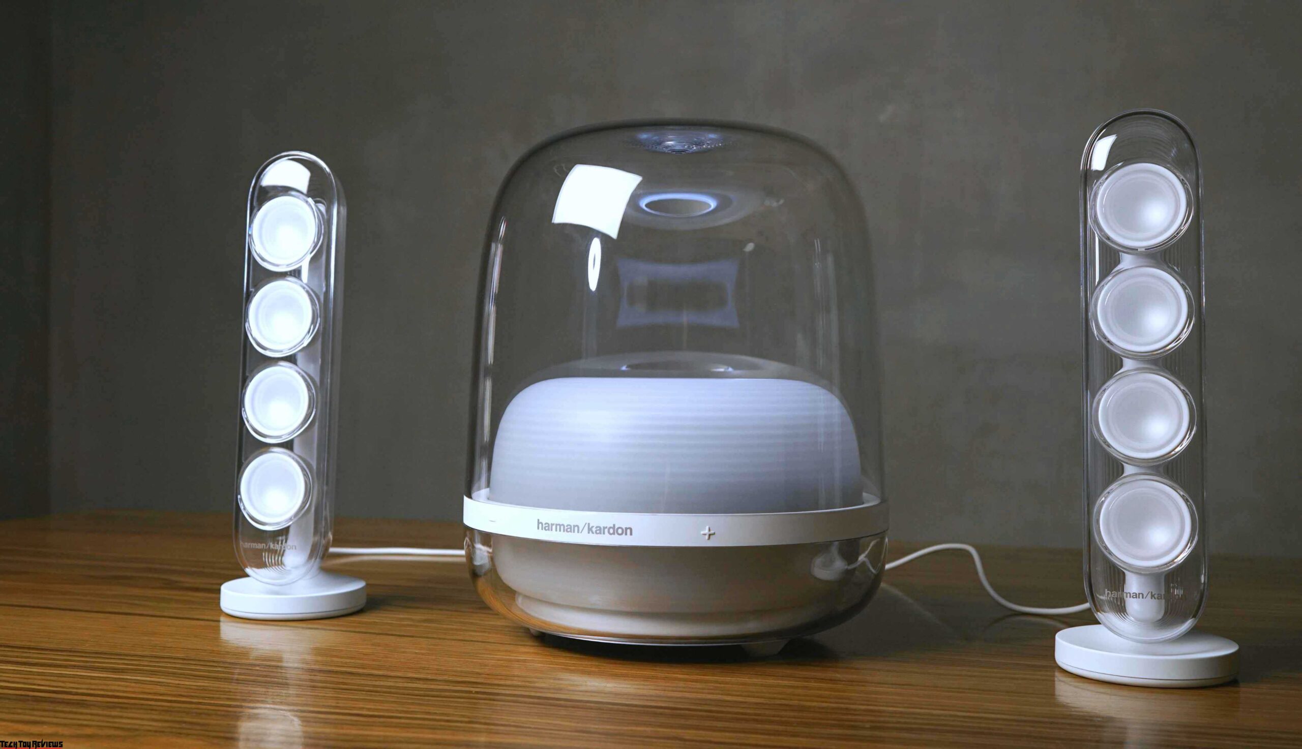 10 Speaker Harman Kardon Terbaik di 2024: Kualitas Premium, Desain Kekinian!