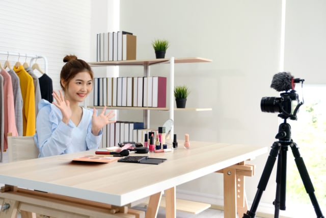 Ingin Jadi Influencer? Asah 8 Skill Ini Sekarang Juga!