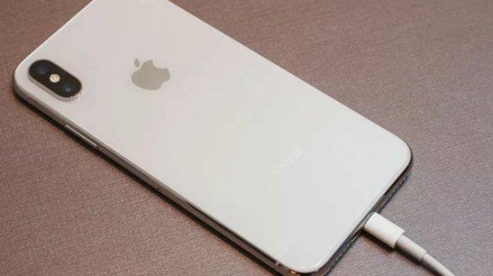 Cara Cas iPhone Biar Awet dan Gak Bikin Baterai Cepet Rusak