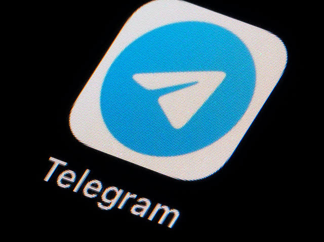 Gampang Multitasking di Telegram dengan Chrome Extension