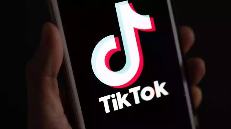 Beli Barang Lewat TikTok Shop? Begini Tips Melihat Status Pesanan Kamu!