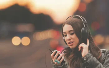 3 Tips Mencari Judul Lagu Dari Video Tanpa Aplikasi; Ga Sampe  1 Menit!