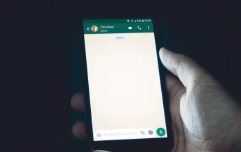 Waduh, Kok WA Sepi? Ini 8 Tanda Kamu Diblokir Diam-diam!