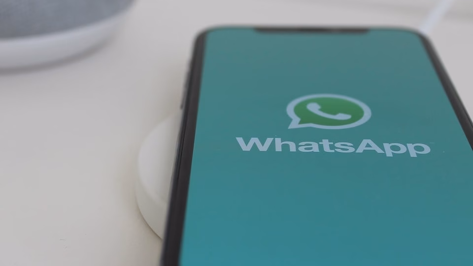 4 Cara Efektif Biar Akun WhatsApp Kamu Nggak Dipantau Jarak Jauh