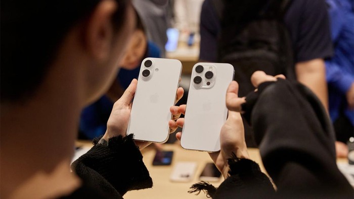 Apple Kalah Saing Sama Xiaomi & Huawei, Harga iPhone 16 Anjlok di China