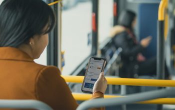 Biar Nggak Cepat Habis, Ikuti Tips Hemat Baterai Hp Ini Saat Lakukan Perjalanan Jauh