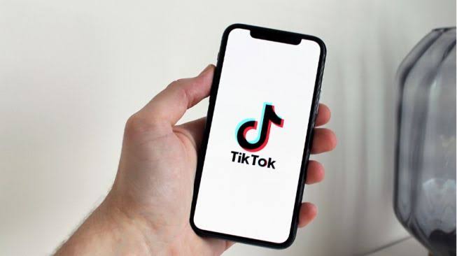 Kontenmu Sepi Penonton? Ikuti Cara Ini Agar Mudah Fyp di Tiktok