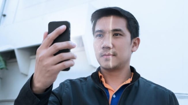 Cara Menggunakan Fitur Face Unlock di HP Realme