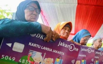 Cara Daftar Bansos Lansia, Bisa Dapat Rp300 Ribu Per Bulan Hanya dengan KTP Saja