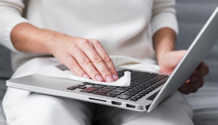 10 Cara Mudah Merawat Laptop Agar Bebas dari Debu dan Tetap Optimal