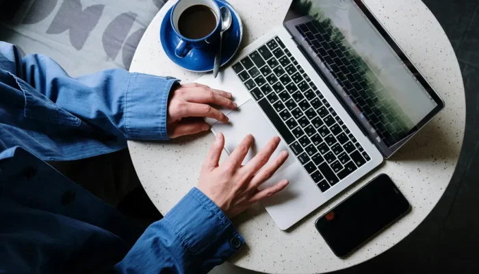 Cara Mengatasi Laptop yang Hang dengan Mudah dan Efektif