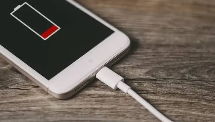 Cara Kalibrasi Baterai HP Samsung untuk Atasi Persentase Nggak Akurat