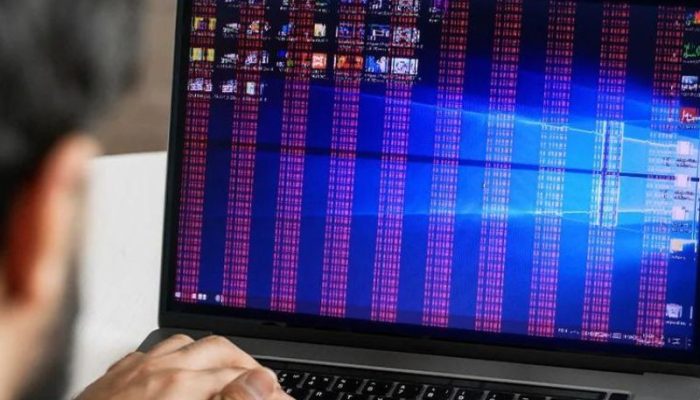 6 Cara Mengatasi Layar Laptop Bergaris dengan Mudah