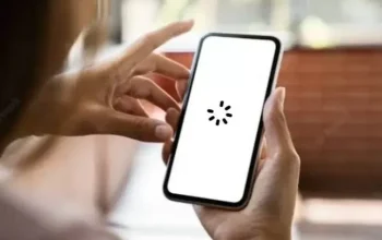 Kamu Wajib Tahu Penyebab HP Lelet Ketika Buka Aplikasi!