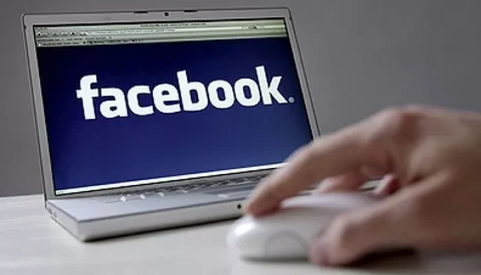 Cara Nonaktifkan Camera Roll Sharing Suggestions di Facebook