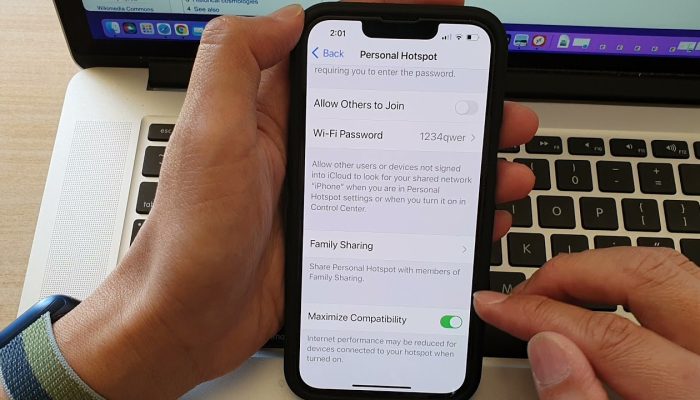 Cara Membatasi Pengguna Hotspot di iPhone