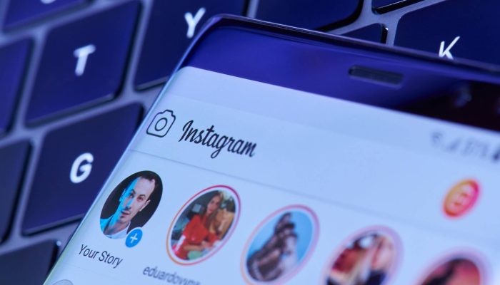 3 Cara Lihat Story Instagram Orang Lain Secara Diam Diam