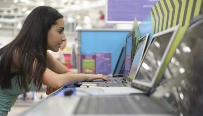 6 Kesalahan Fatal Waktu Beli Laptop Baru yang Sering Banget Kejadian