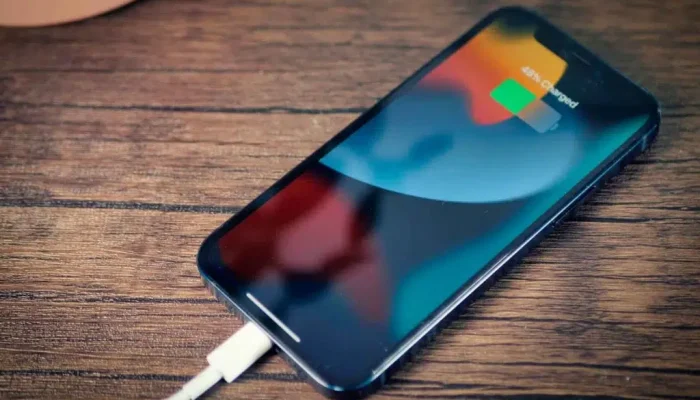 5 Tanda Baterai iPhone Kamu Udah Nggak Sehat Dan Harus Diganti