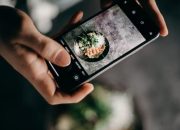 5 Trik Biar Fotografi Pakai HP Kelihatan Seperti Hasil Kamera Analog