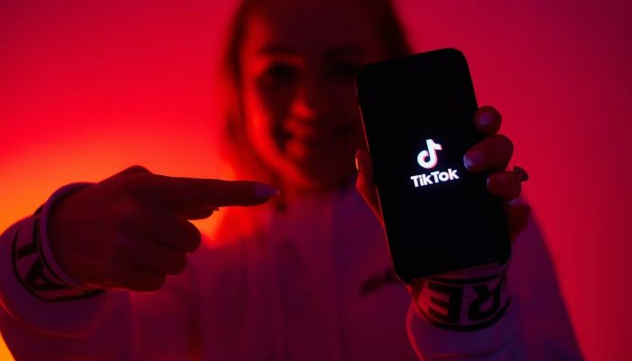 Kenapa Algoritma TikTok Selalu Relate Sama Mood Pengguna? Ternyata Ini Alasannya