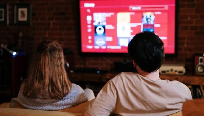 Rekomendasi Aplikasi Nonton Film Gratis & Legal di Android dengan Koleksi Lengkap