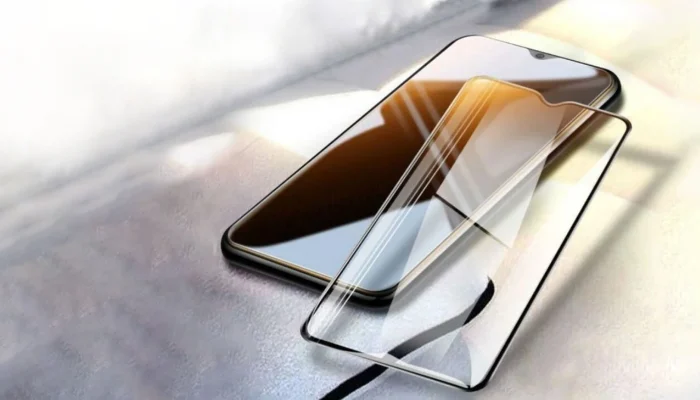 4 Alasan Kenapa Tempered Glass Anti Spy Kelihatan Gelap Kalo Dilihat dari Samping