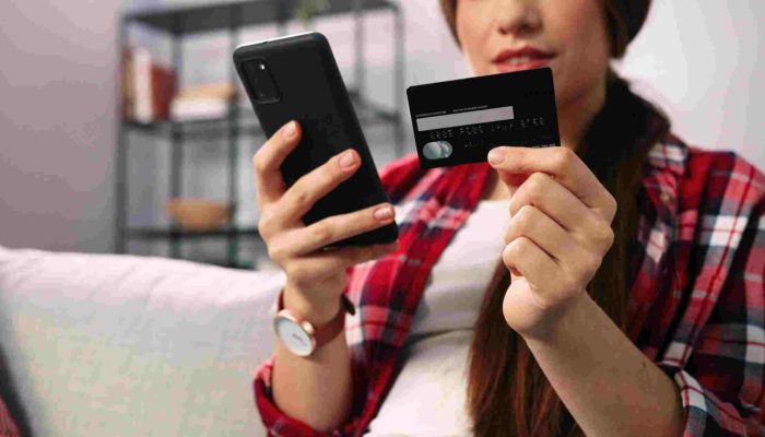 4 Hal Sepele Tapi Penting yang Jarang Diperhatikan Waktu Beli HP Baru