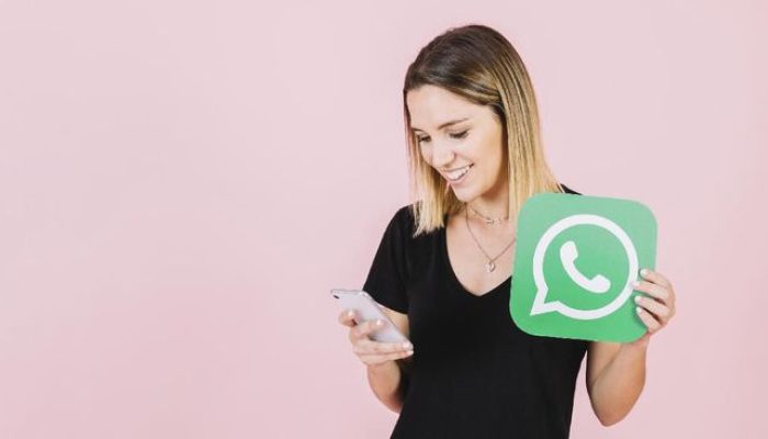 6 Trik Bikin Tulisan WhatsApp Jadi Unik & Anti Boring