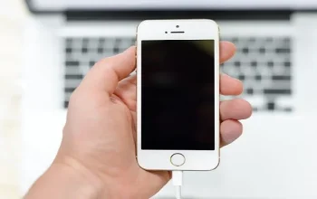 Punya iPhone Tapi Terasa Terkunci? Ini Fakta Jailbreak iPhone Tanpa PC yang Jarang Dibahas