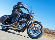 Cara Kirim Lokasi “Live” Selama 8 Jam, Pantau Posisi Teman Saat Turing Tanpa Putus