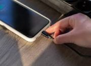 7 Strategi Mengisi Daya Smartphone Biar Lebih Cepat