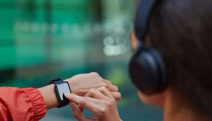 6 Smartwatch Canggih Under Rp1 Juta yang Fiturnya Lengkap dan Desain Keren