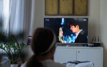 Rekomendasi Situs Aman dan Legal Buat Nonton Film dan Series