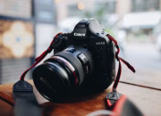 Trik Merawat Kamera DSLR Agar Tetap Awet